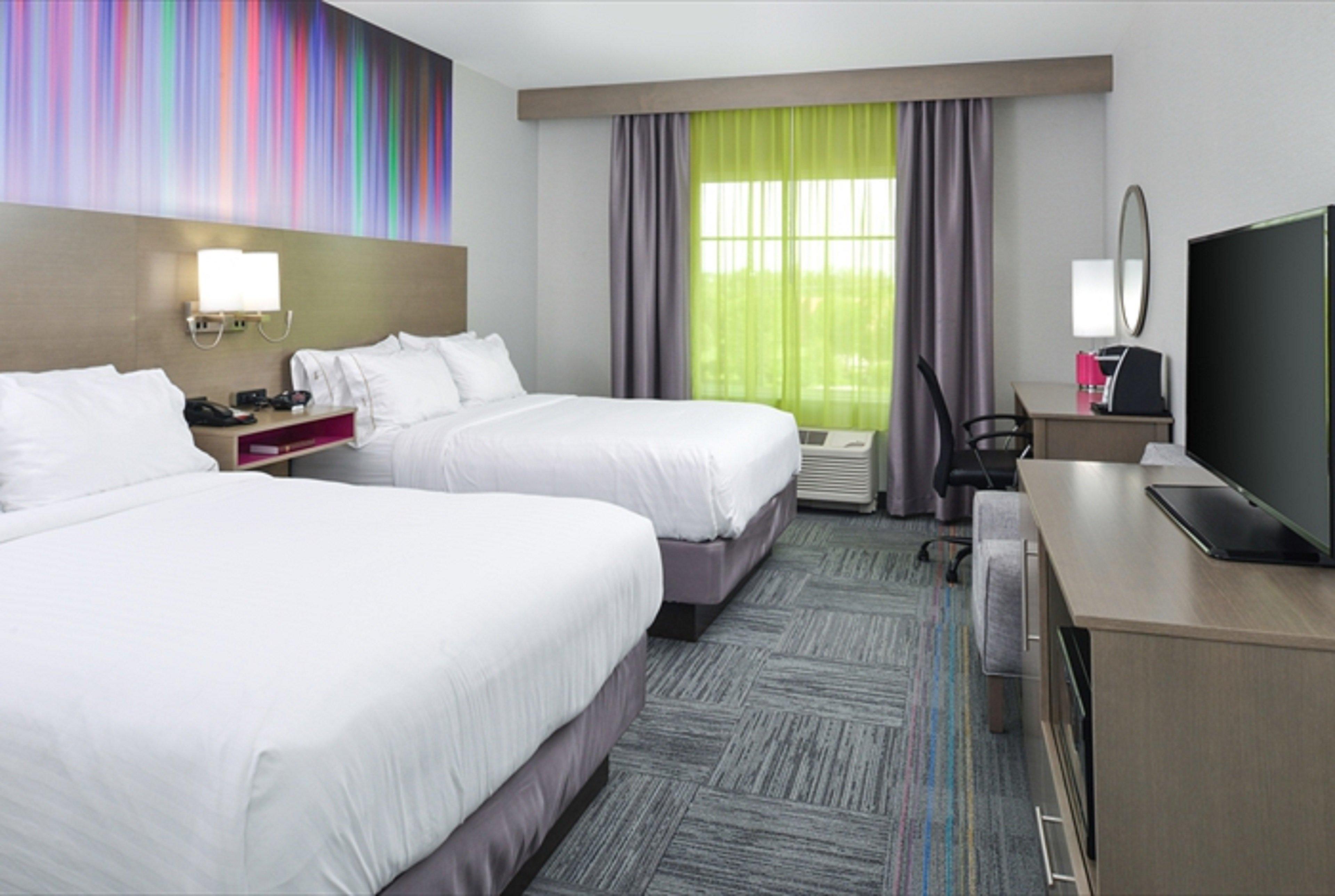 Holiday Inn Express & Suites Shippensburg By Ihg Buitenkant foto