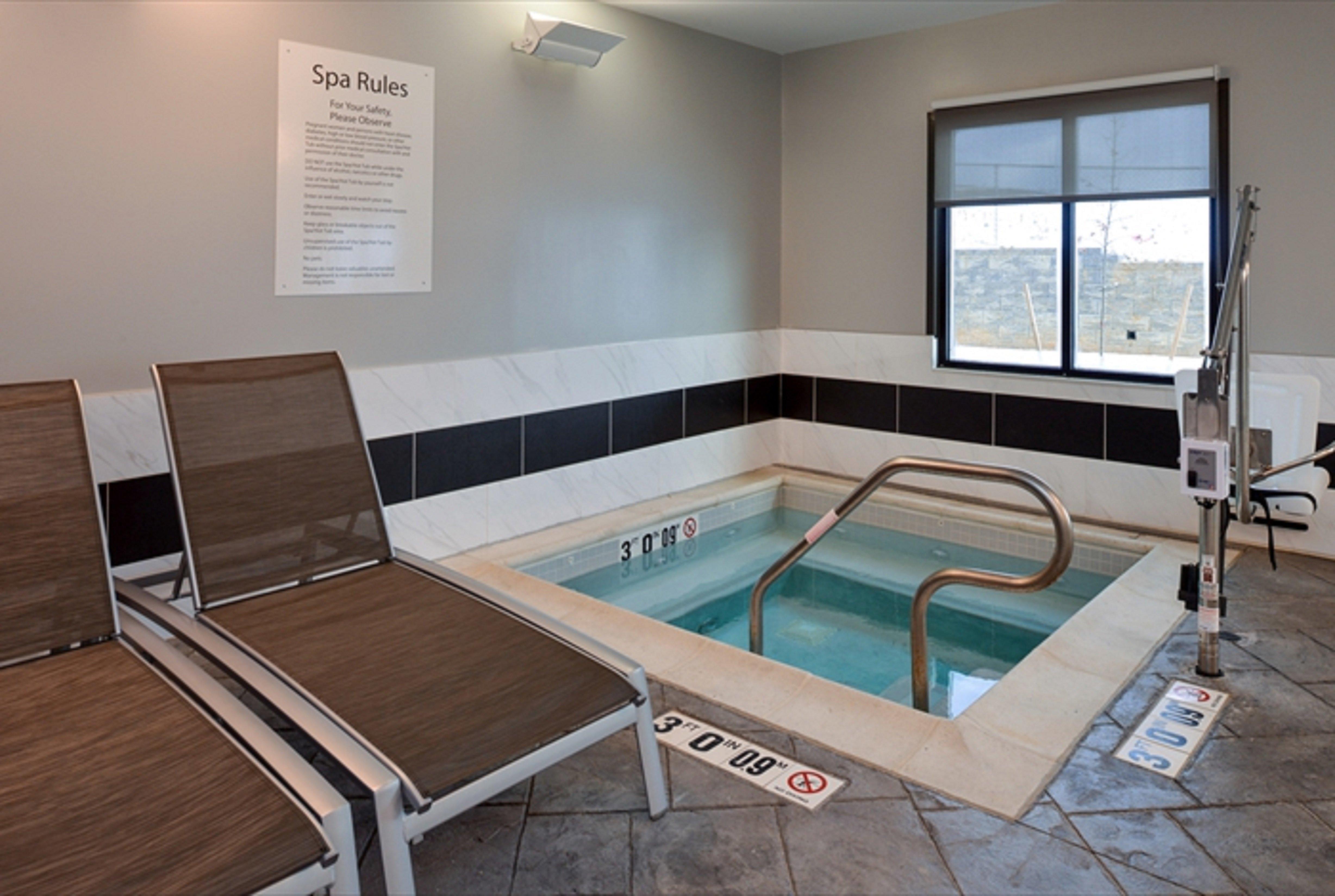 Holiday Inn Express & Suites Shippensburg By Ihg Buitenkant foto