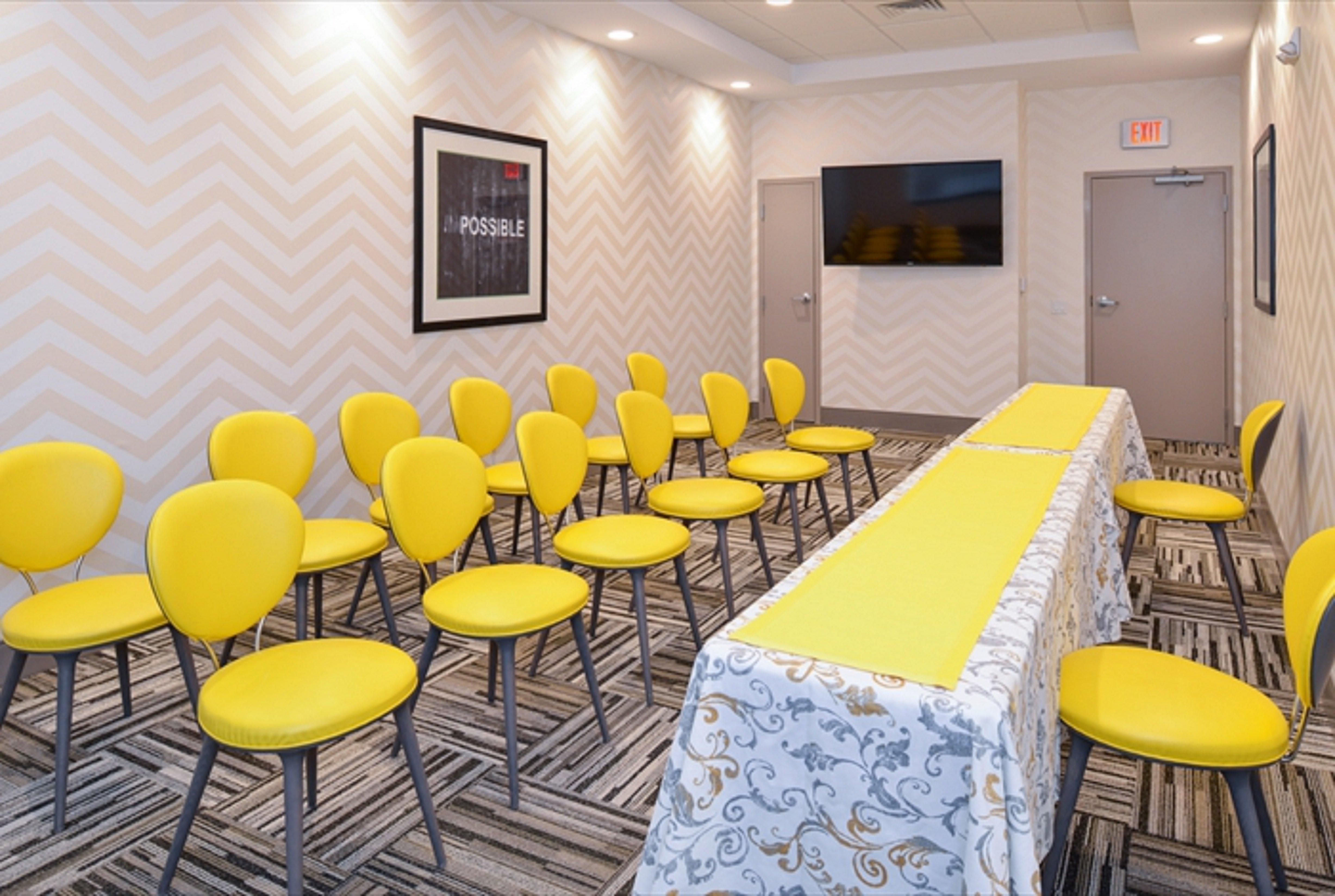 Holiday Inn Express & Suites Shippensburg By Ihg Buitenkant foto