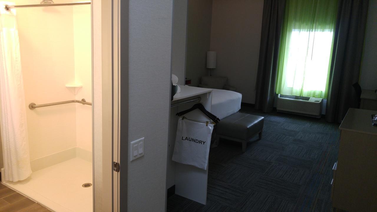 Holiday Inn Express & Suites Shippensburg By Ihg Buitenkant foto